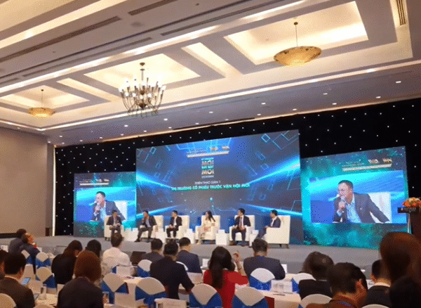 Ông Bùi Hoàng Hải chia sẻ tại diễn đàn